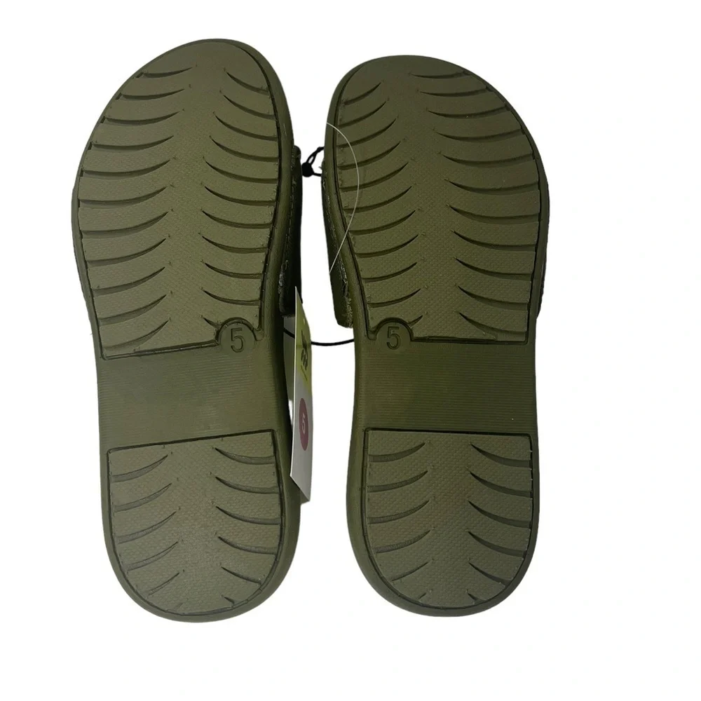 NWT All in Motion Green Slides 5